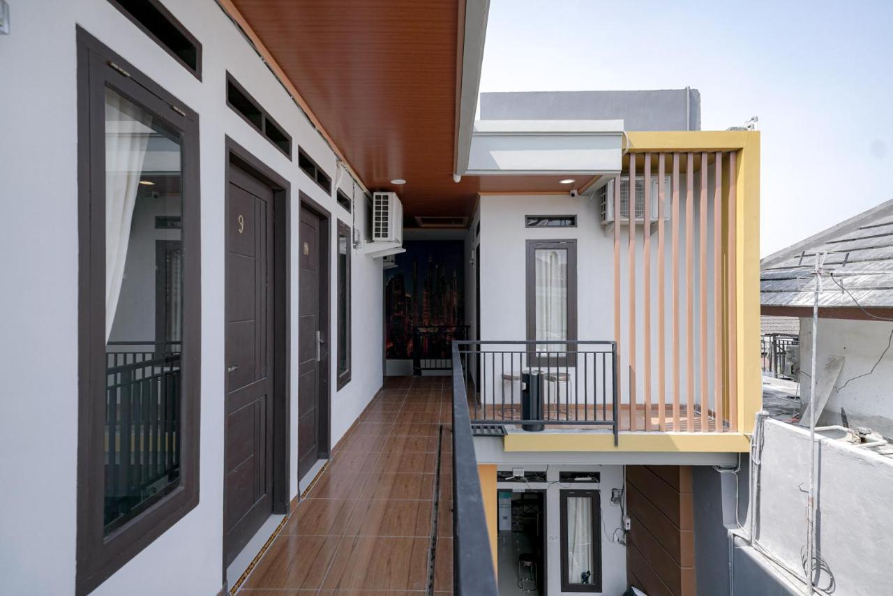 Hotel Reddoorz @ Jalan Urip Sumoharjo Lampung Bandar Lampung Exterior foto