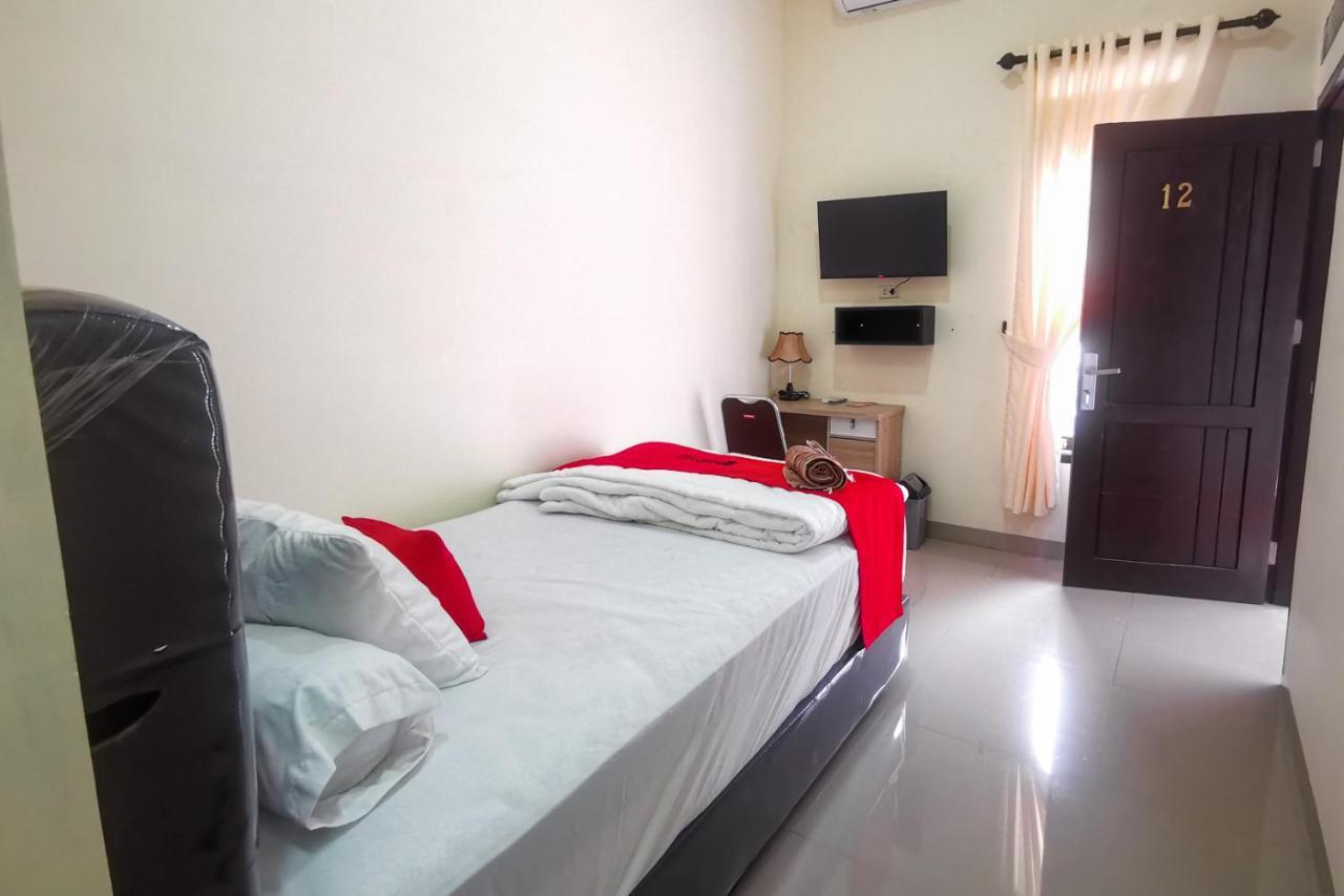 Hotel Reddoorz @ Jalan Urip Sumoharjo Lampung Bandar Lampung Exterior foto